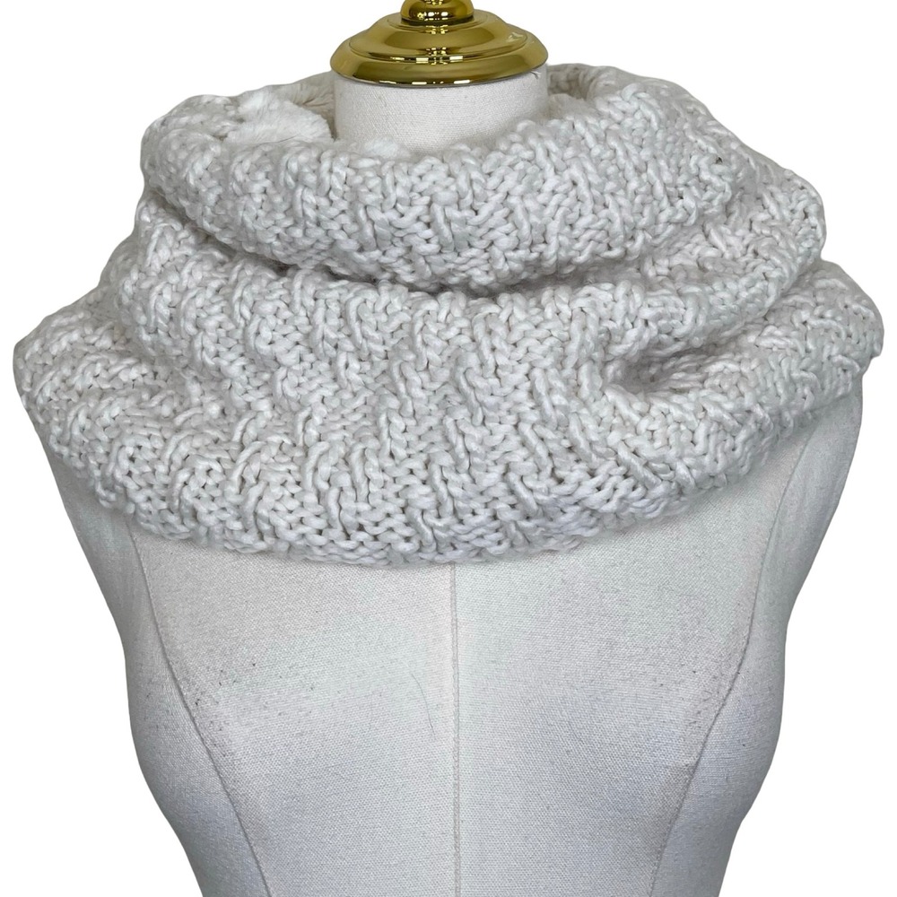 Gap Scarf Infinity Womens White Chunky Knit Faux Fur Lined Warm Snood Cozy Ski